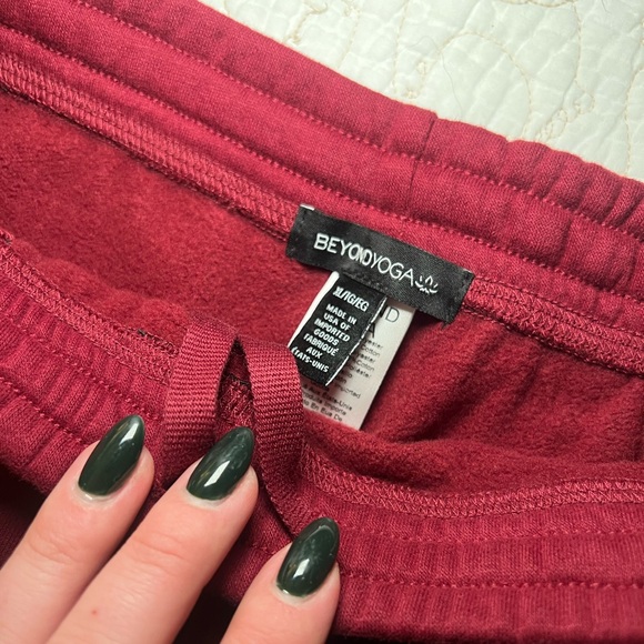 NWT! ‘BEYOND YOGA’ Lounge Sweatpants - Picture 6 of 6